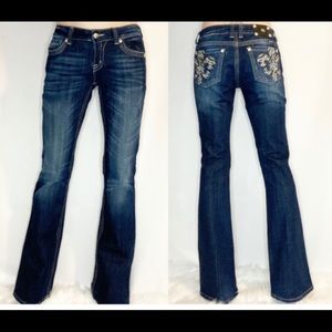 EUC Miss Me Bling Fleur Di Lis bootcut jeans 26